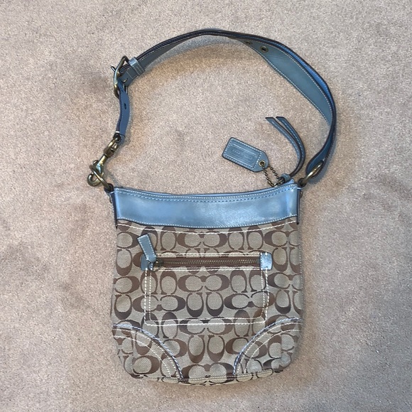 Coach Purse - Picture 2 of 8